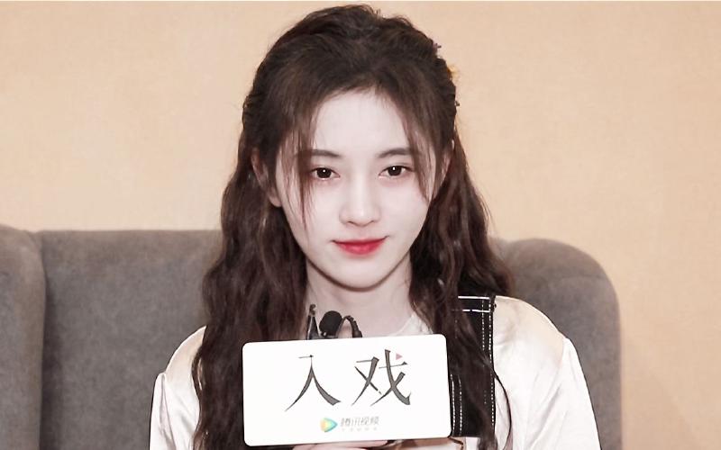 Featured image of post 【鞠婧祎】20190809《入戏》专访