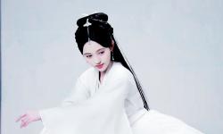 Featured image of post 【鞠婧祎】20180724《新白娘子传奇》杀青特辑