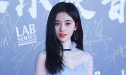Featured image of post 【鞠婧祎】20181103《网易云国风极乐夜》红毯颁奖Cut