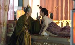 Featured image of post 【鞠婧祎】祖孙情真的永远戳人，是祖母捧在手里怕摔了，含在嘴里怕化了，从小宠到大的嘉南郡主啊