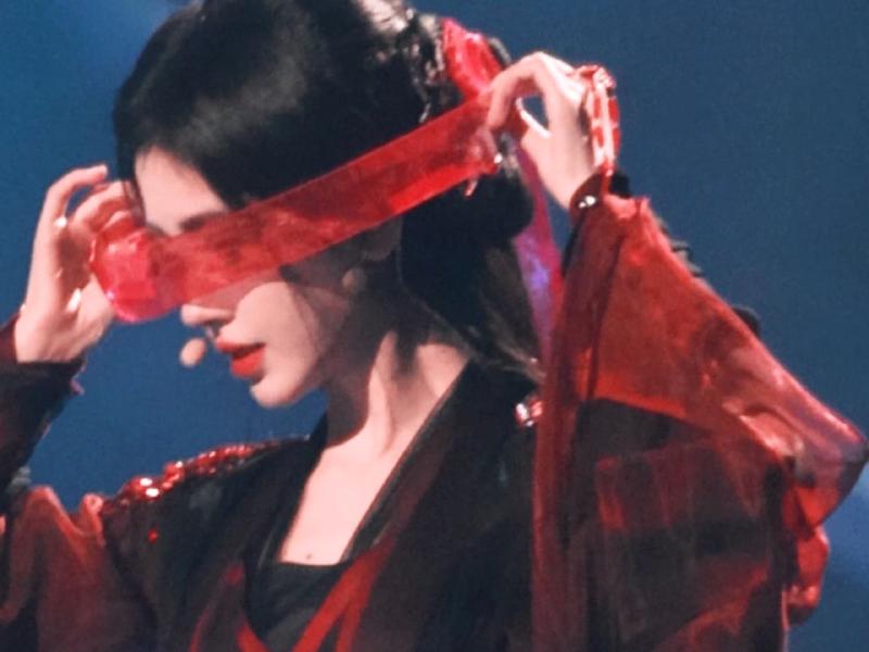 Featured image of post 【鞠婧祎】241012 美好奇妙夜 落直拍