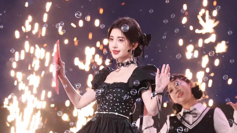 Featured image of post 【鞠婧祎】王者荣耀共创之夜直拍