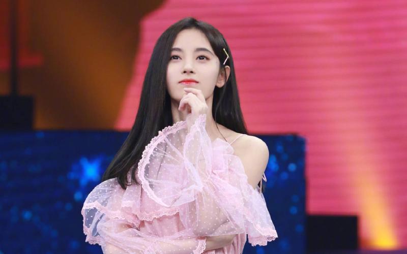 Featured image of post 【鞠婧祎】20180922《快本》怎样Cut