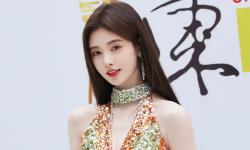Featured image of post 【鞠婧祎】20221125 第29届东方风云榜 鞠婧祎【年度人气歌手】