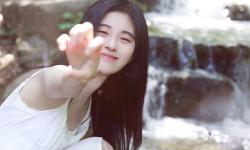 Featured image of post 【鞠婧祎】如初恋般心动. 她变了. 她没变...