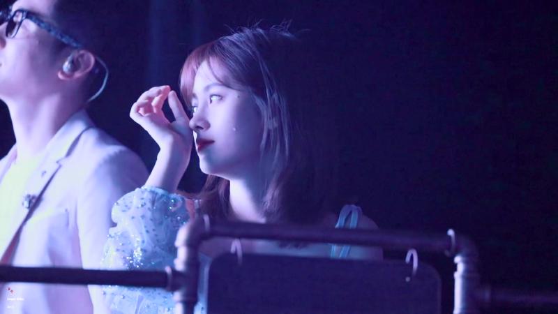 Featured image of post 170618 小哭包>_<